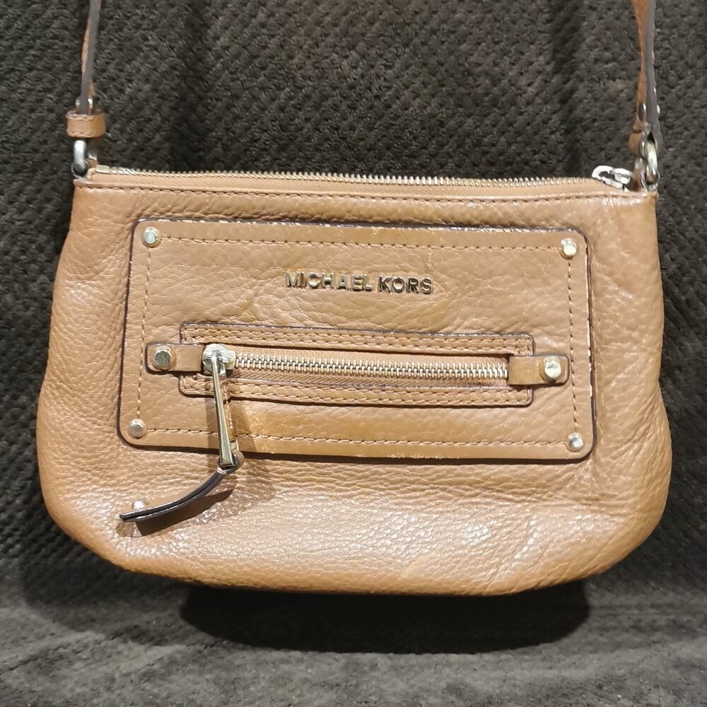 Tan Crossbody #230
